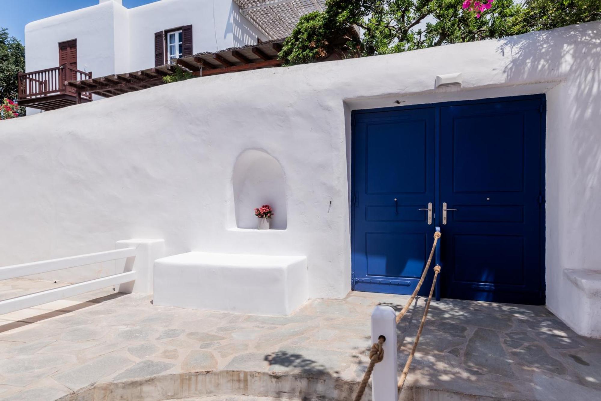 Olive Tree Mykonos Town Semi-Basement Apartment Dış mekan fotoğraf